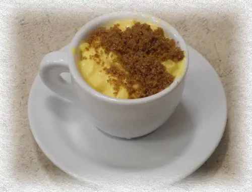 Flemish rice pudding with brown sugar