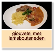 giouvetsi met lamsboutsneden