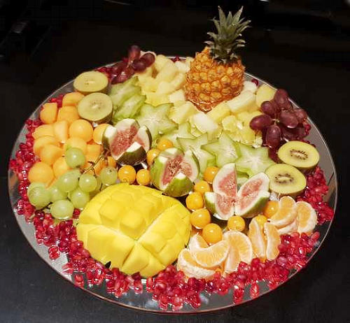 fruitschotel voor een dessertbuffet