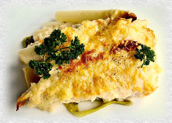 lasagne met zeeduivel en asperges