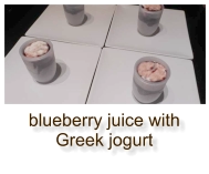 blueberry juice with Greek jogurt