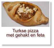 Turkse pizza met gehakt en feta