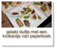 gelakt duifje met een krokantje van peperkoek